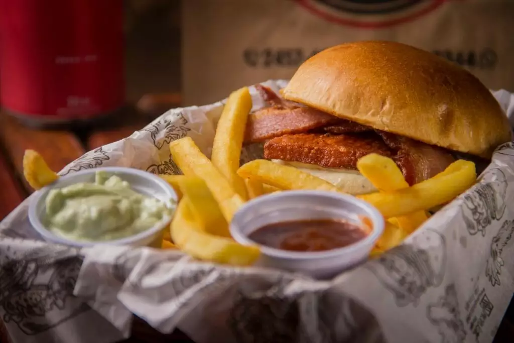 Iconic Hollywood Fast Food Restaurants